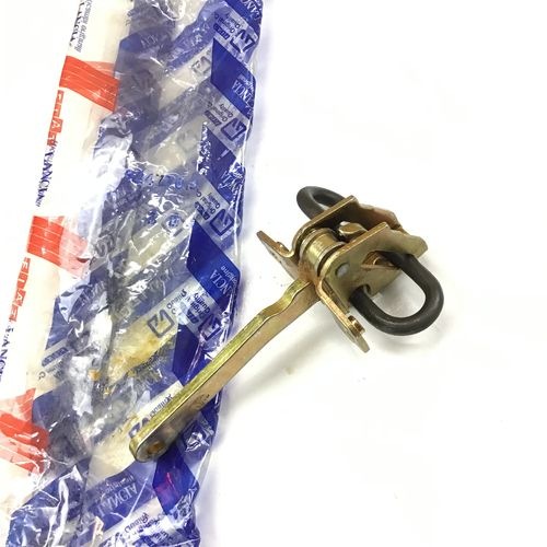純正品　ドアチェック（ストッパー）　リア　左右共通部品　LANCIA　DELTA(831)　　82477019