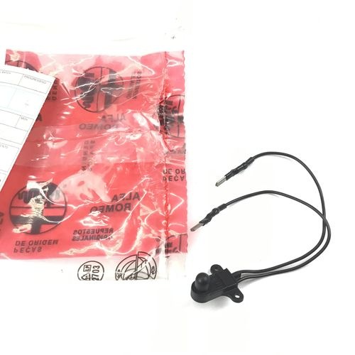 純正品　外気温度センサー（エアコン用）　　ALFA155　　60777938