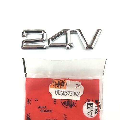 純正品 リアバッジ 24V （78mm×25mm) ALFAROMEO 60593042 | 車種別