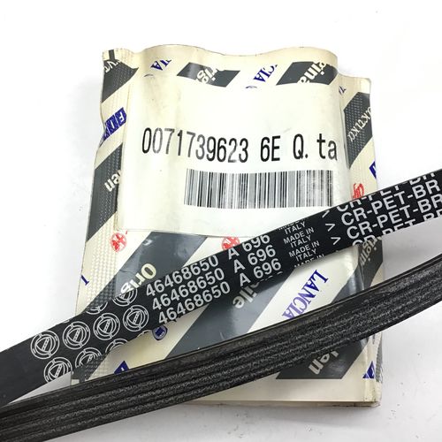 純正品　補機ベルト　パワステポンプ～ウォーターポンプ　　ALFA155　2.0　TS8V　　71739623　71749423　60551888　46542302　71749427　7758972　　　4PK962