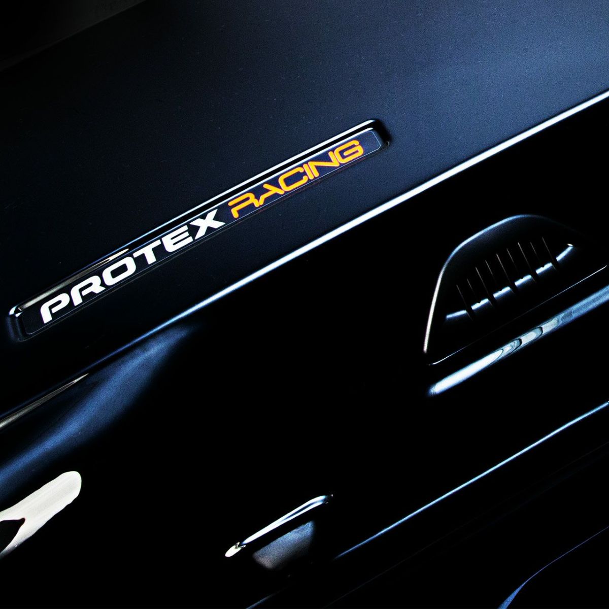 PROTEX　スーツケース　RACING-J