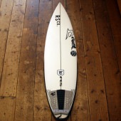 5'111/2 /トゥエルブ12/パフォーマンスモデル/ジャスティスサーフボード/中古ボード
