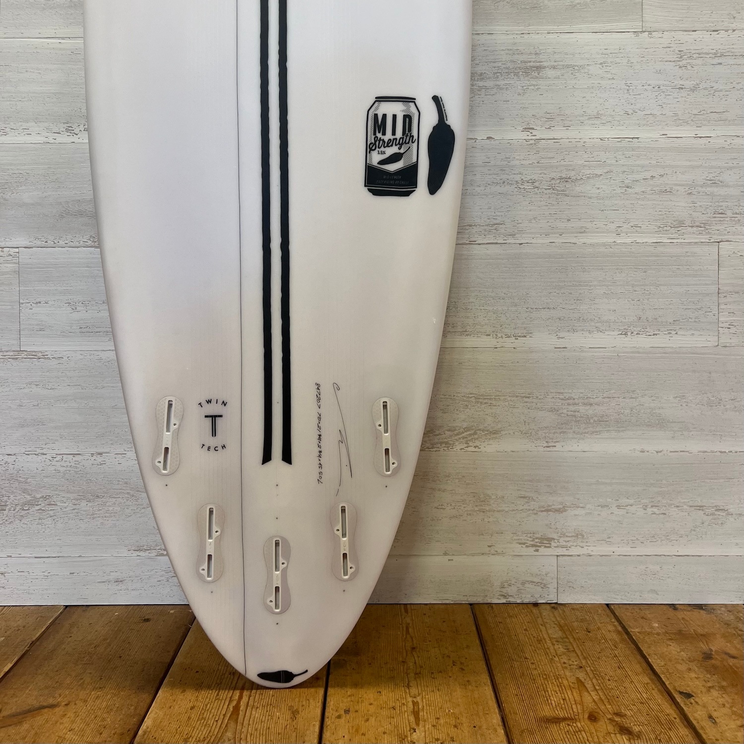 7'0" �����ȥ�åȥ������Chilli Surfboards��MID STRENGTH��ǥ��TWINTECH EPS�å��ꥢ