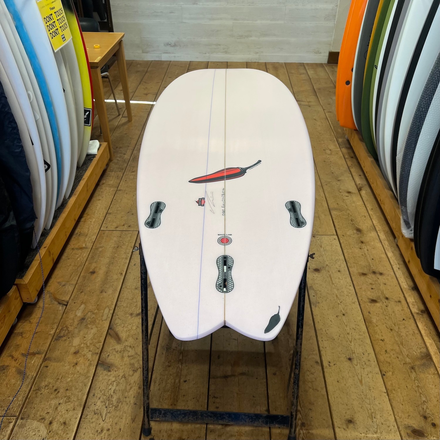 5'10" �����ȥ�åȥ������Chilli Surfboards��SAKURA��ǥ��PU�å��ץ졼���顼