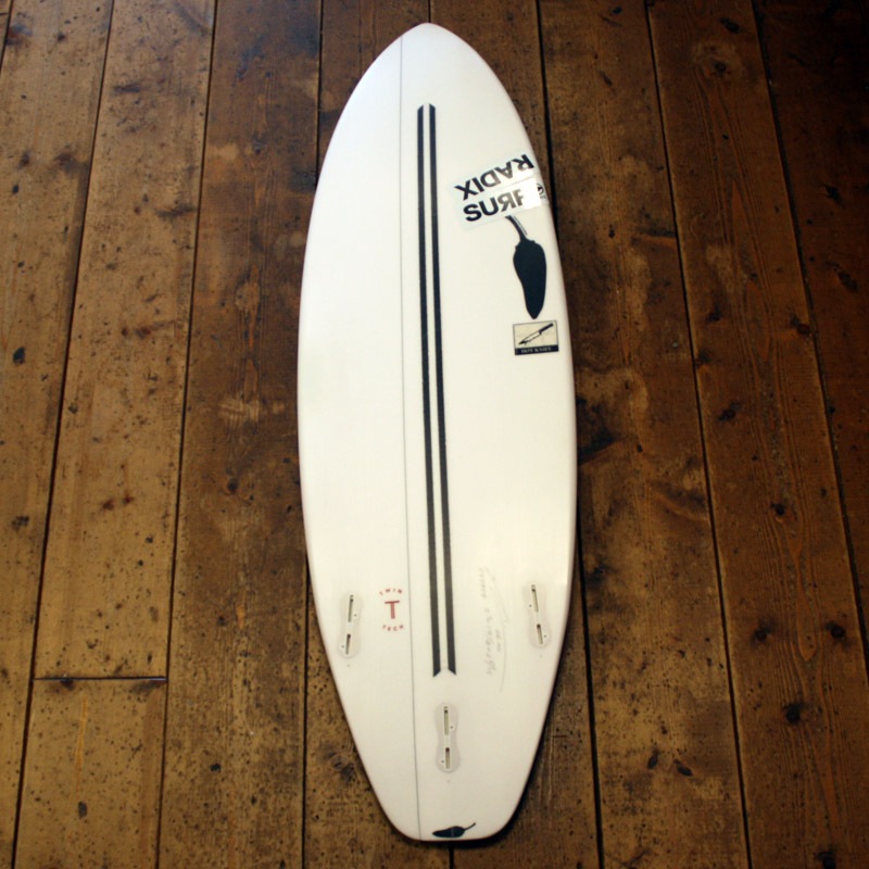 5'7" ���ꥵ���եܡ��ɡΥۥåȥʥ��ա� /TwinTech/�ѥե����ޥ󥹥�ǥ�  ��ťܡ���