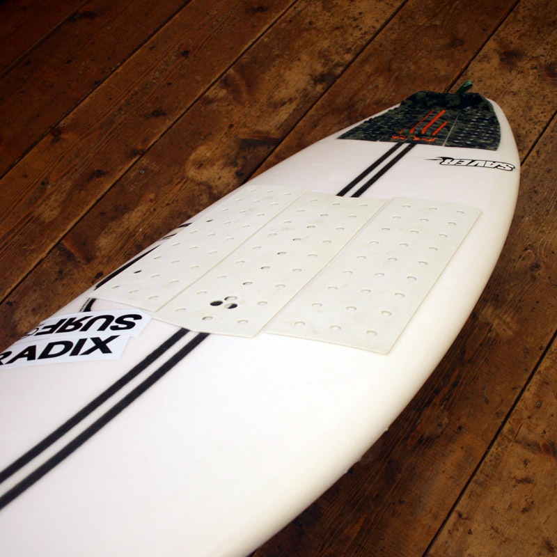 5'7" ���ꥵ���եܡ��ɡΥۥåȥʥ��ա� /TwinTech/�ѥե����ޥ󥹥�ǥ�  ��ťܡ���