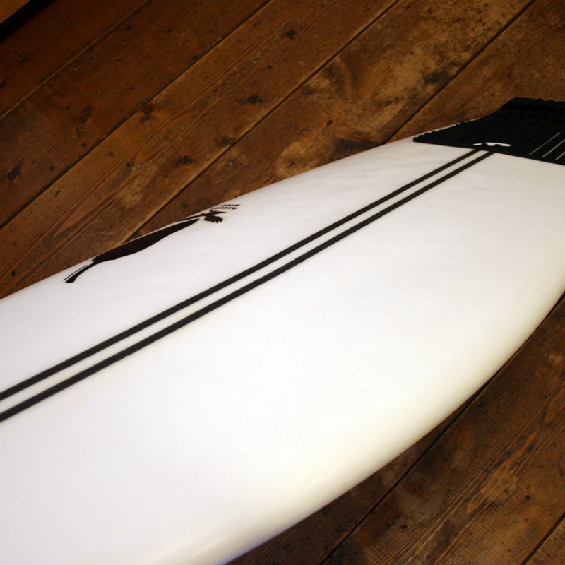 5'6" ���ꥵ���եܡ��ɡΥ쥢�쥹�ȥС��ɡ� /TwinTech/�ѥե����ޥ󥹥�ǥ�  ��ťܡ���