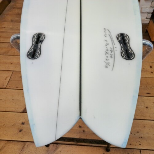 5'7" �����ȥ�åȥ������Chillisurfboard�åڥåѡ��ĥ����ǥ�