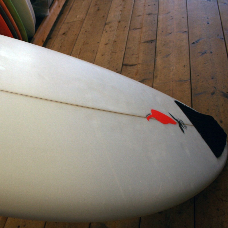 5'8" ���ꥵ���եܡ��ɡΥ쥢�쥹�ȥС��ɡ� �ѥե����ޥ󥹥�ǥ�  ��ťܡ���