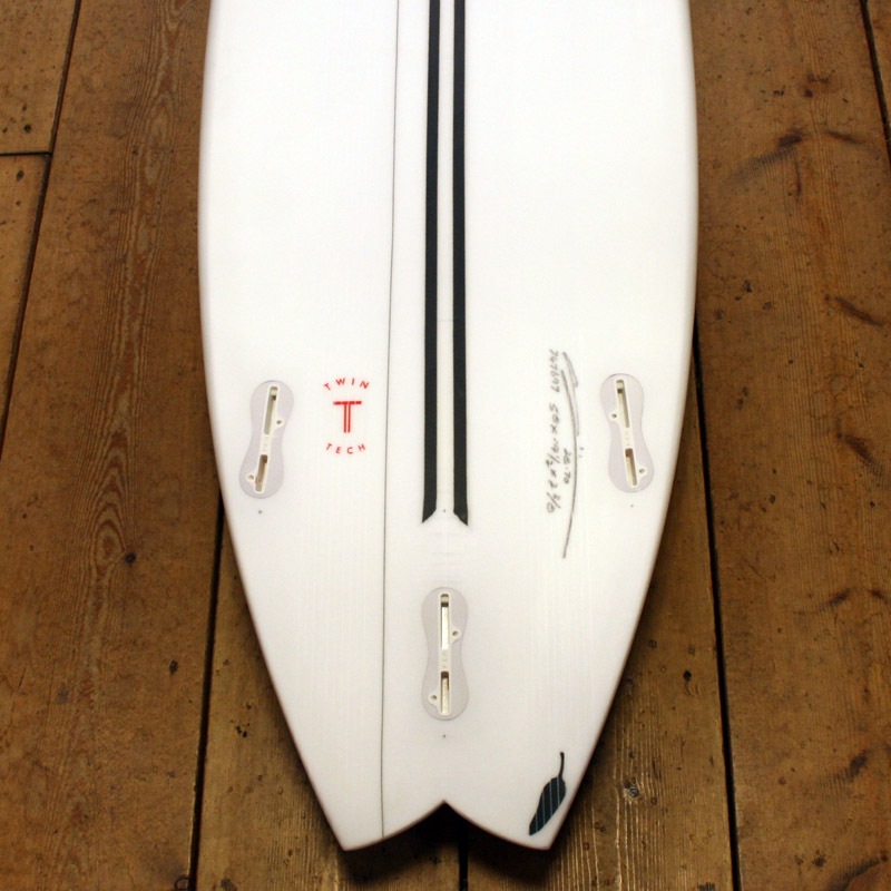 40��ǯ���պ�/ChilliSurfboard��TwinTechEps��172.7cm (5' 8")��BV2�å��ꥵ���եܡ��ɥ���ѥ�