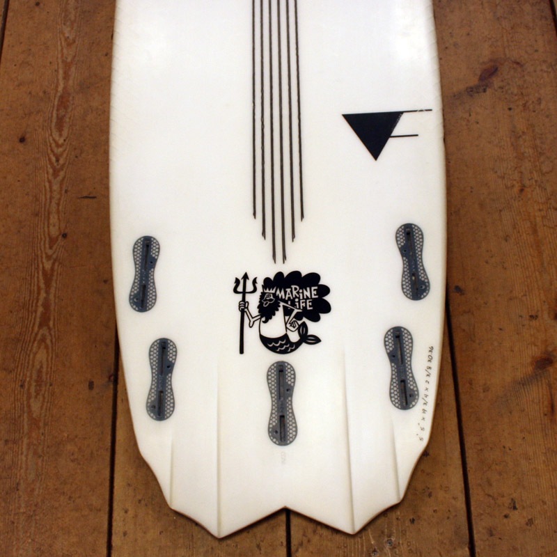 5'5" ��Barracuda�� EPS�Ǻࡦ�٥������ե�å���/���㥹�ƥ��������եܡ���/��ťܡ���