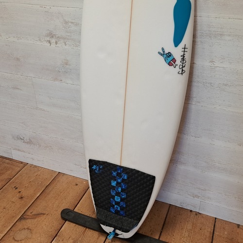 5' 3" GROM TWO / Chilli�������� / ���ꥵ���եܡ��� / �����ॵ���ե��������ѥե����ޥ󥹥�ǥ�  ��ťܡ���