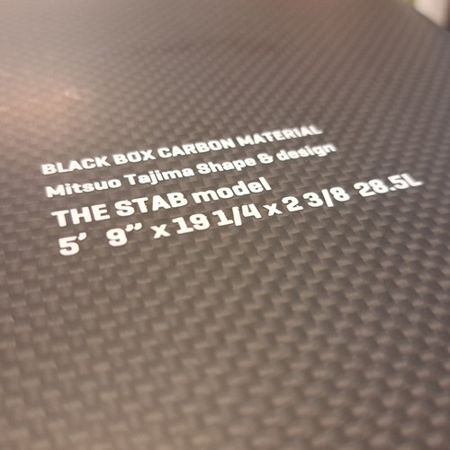 5'9" THE STAB / ��ͤε������꡼�� / BLACKBOX CARBON MATERIAL / ��ťܡ��� / �����֥�ǥ�
