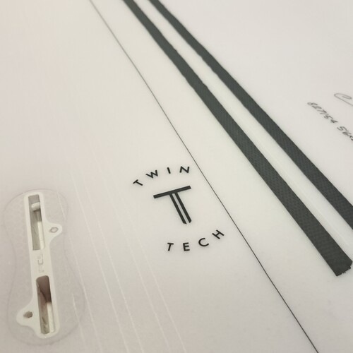 5'6 SAKURA ������ / ChilliSurfboard ���ꥵ���եܡ��� / TWIN TECH (EPS) / ��ťܡ���