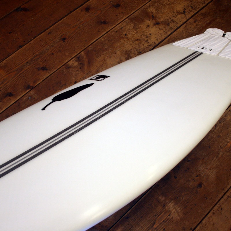 5'10" ���ꥵ���եܡ��ɡΥ֥�å��Х���㡼�� /TwinTech/�ѥե����ޥ󥹥�ǥ�  ��ťܡ���