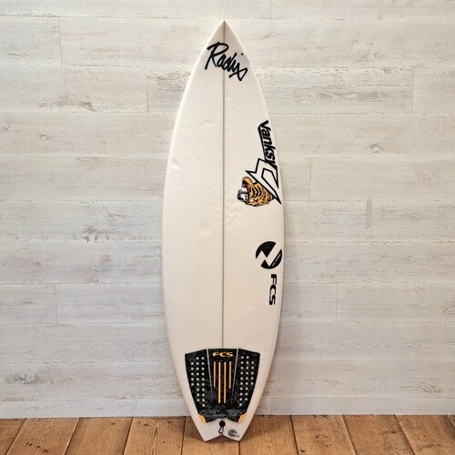 5'8�� / �������gizmo / ���㥹�ƥ��������եܡ��� / �ѥե����ޥ󥹥��꡼��  ��ťܡ���