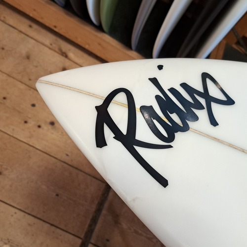 5'8�� / �������gizmo / ���㥹�ƥ��������եܡ��� / �ѥե����ޥ󥹥��꡼��  ��ťܡ���