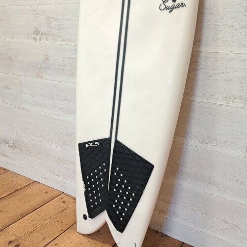 5'5�� Sugar ���奬�� / ChilliSurfboard ���ꥵ���եܡ��� / TWIN TECH (EPS) / ��ťܡ���