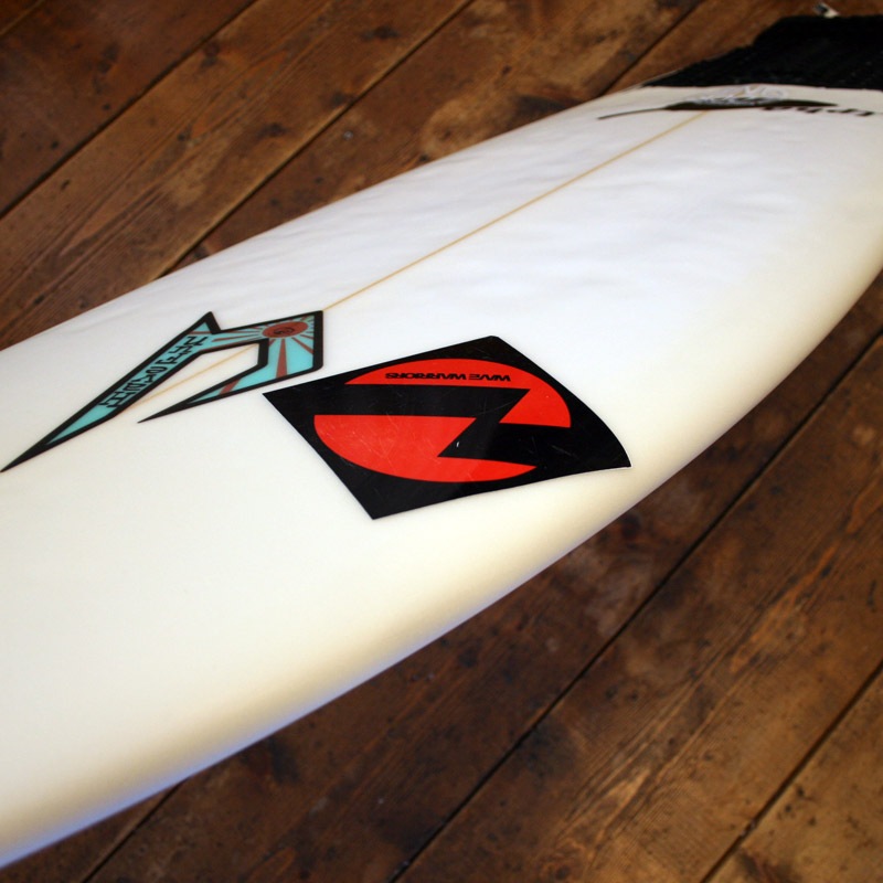 5'91/2"���ꥵ���եܡ��ɡ�A2��ǥ�� �ϥ��ѥե����ޥ󥹥�ǥ�/ ��ťܡ���