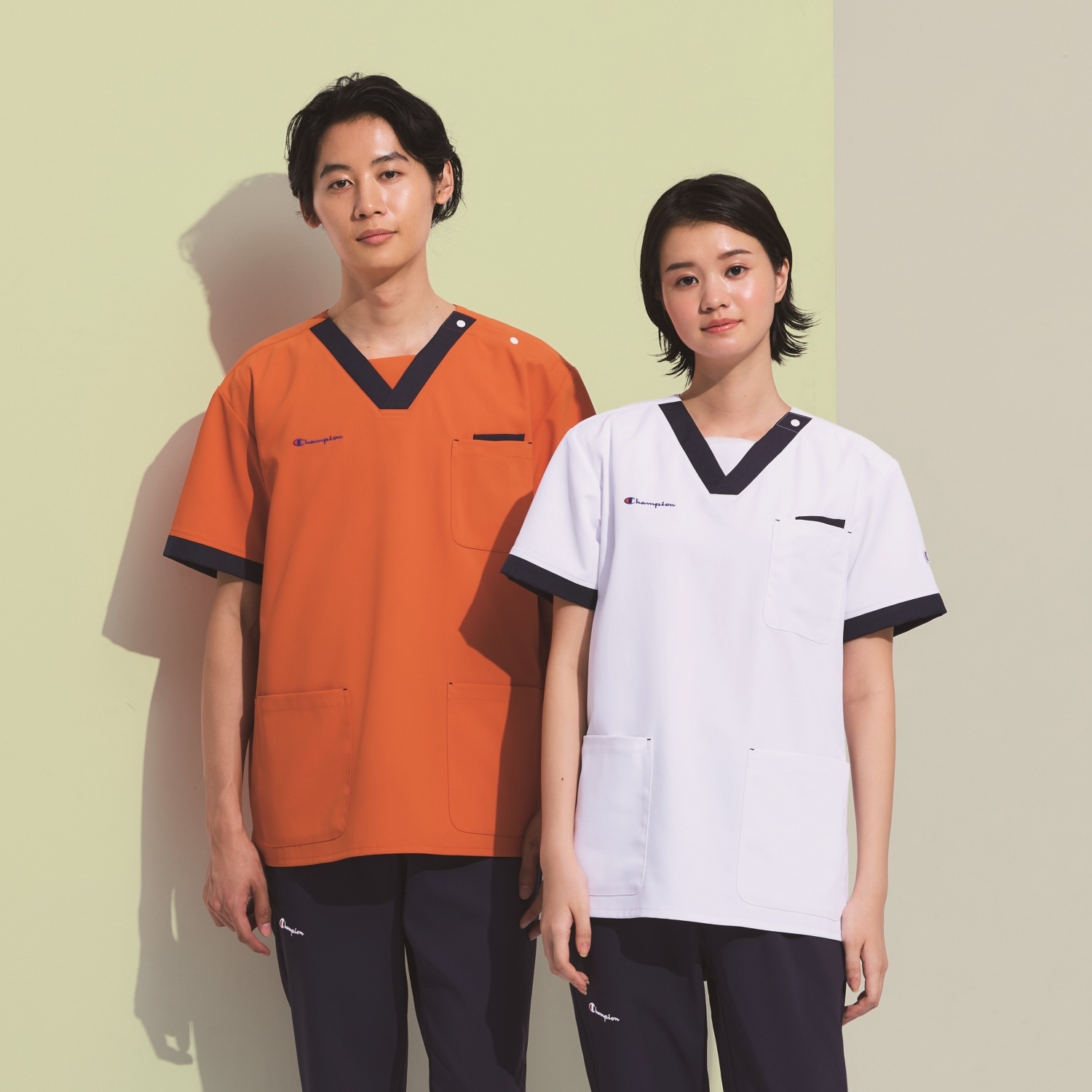 Champion 男女兼用プルオーバースクラブ[ホワイト]