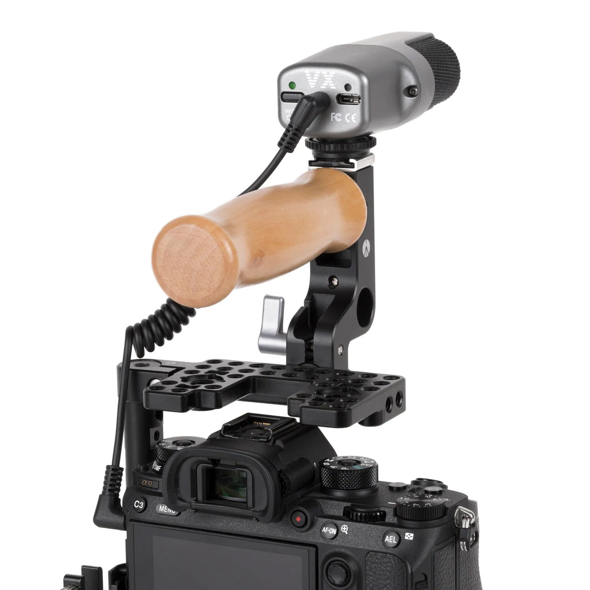 ビデオカメラ WOODEN CAMERA VX SKATEBOARD CAMERA MIC VX Skateboard Camera Mic — Wooden Camera