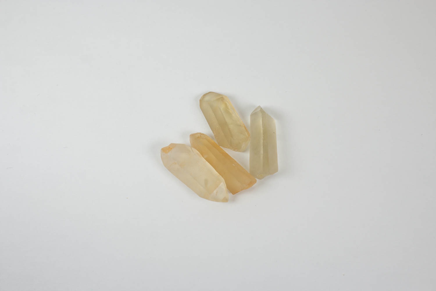 【生命力の石】タンジェリンクォーツ