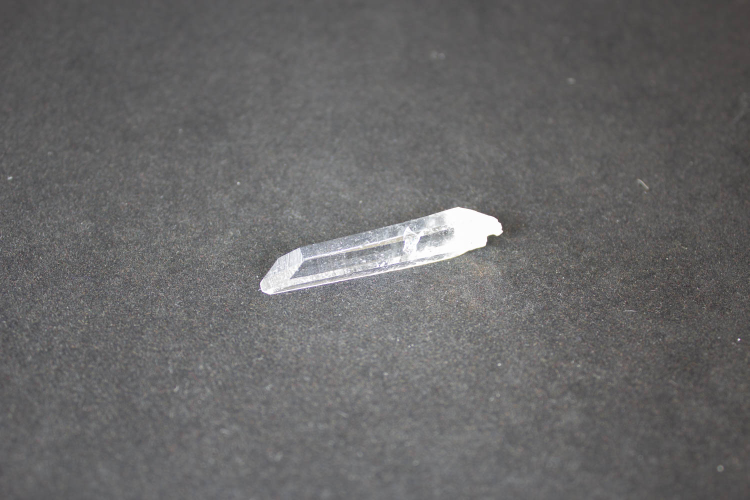 【無限を超えた別次元の石】ディバインクォーツ