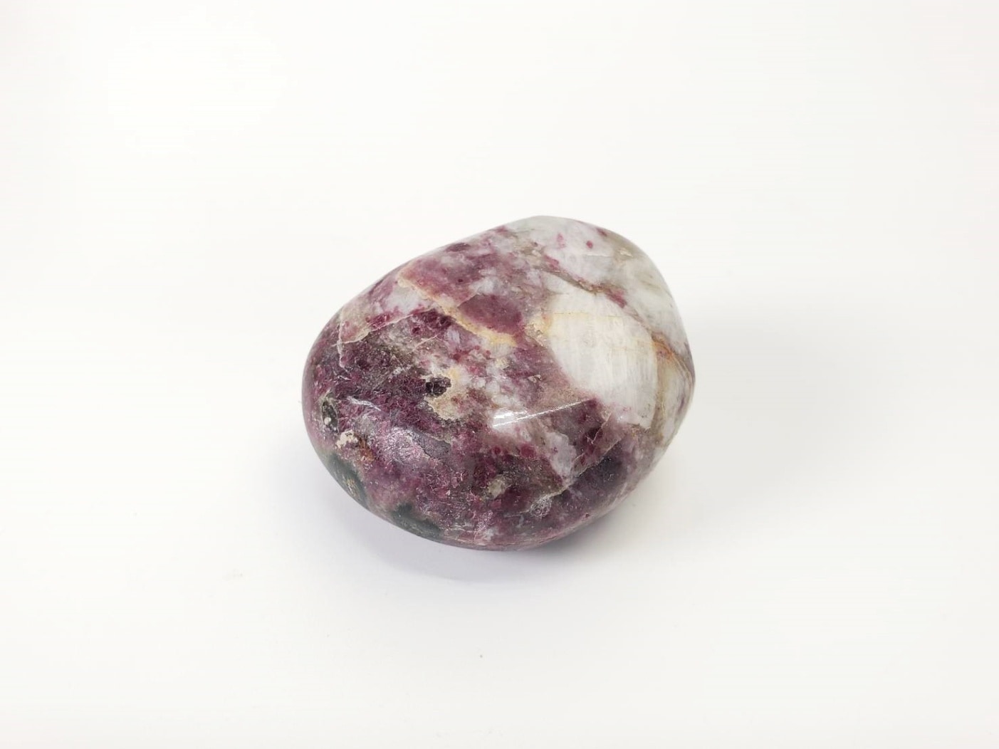 【軽やかなハート・大地のエネルギー】ルベライトトルマリン in グラナイト