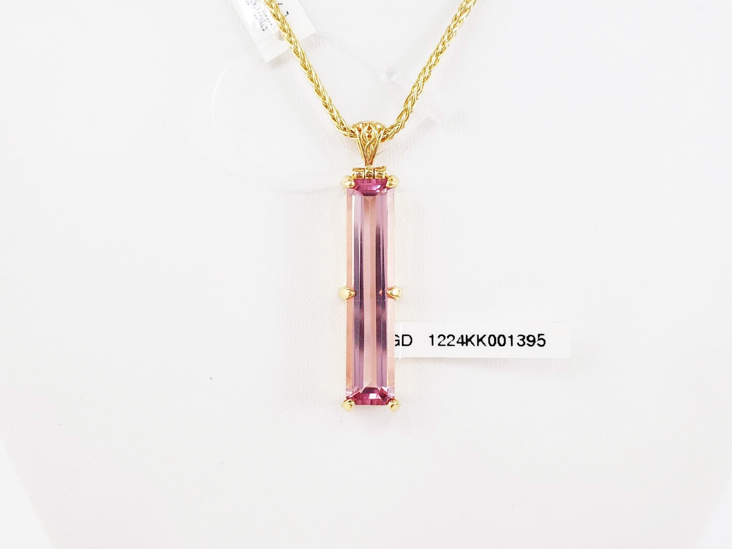 【私は今ここに存在する】ピンクバイロンエメラルド｜ケイトキング 5398