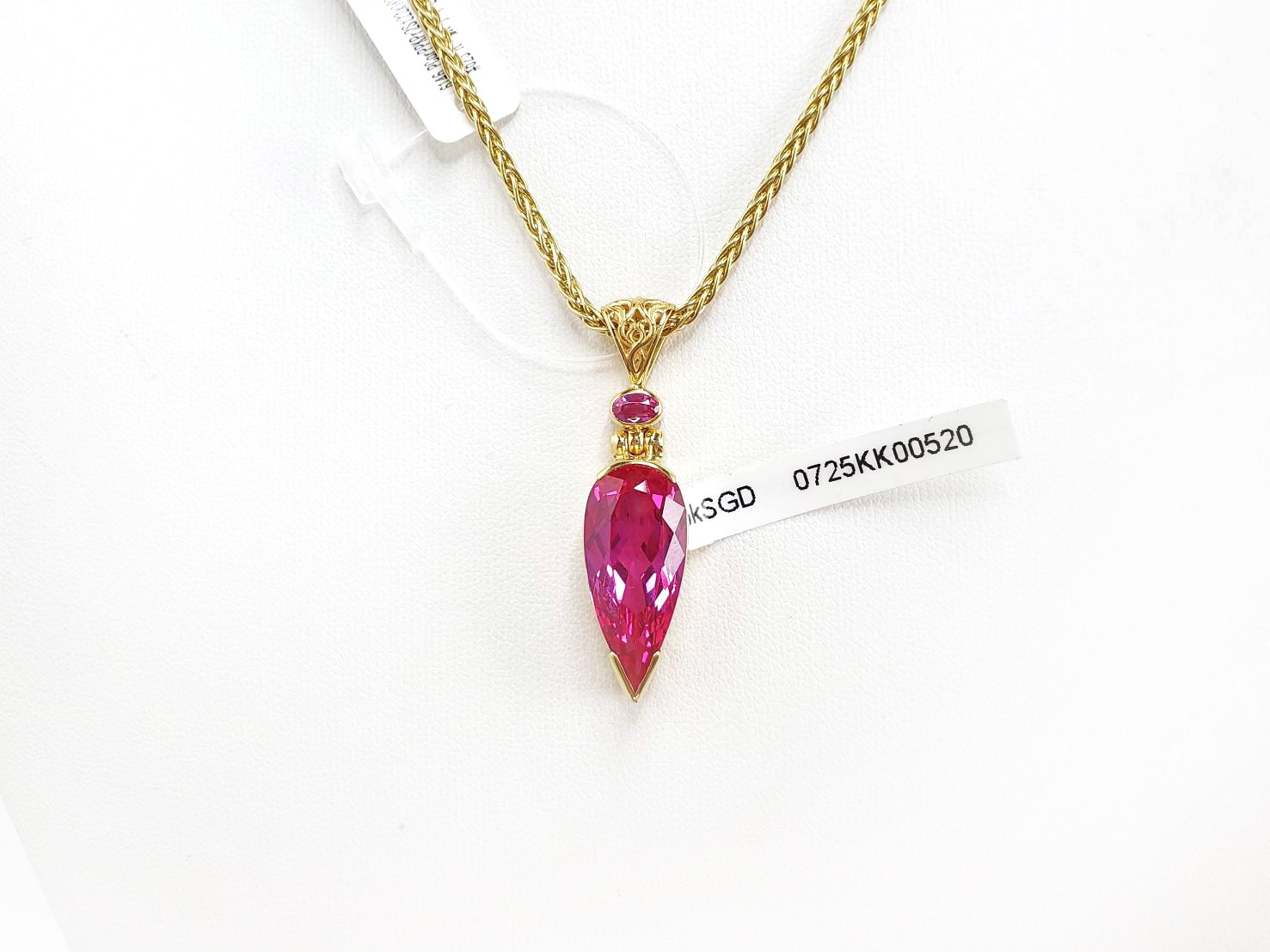 【凛とした女性性】パールヴァティピンクサファイア｜ケイトキング 6146