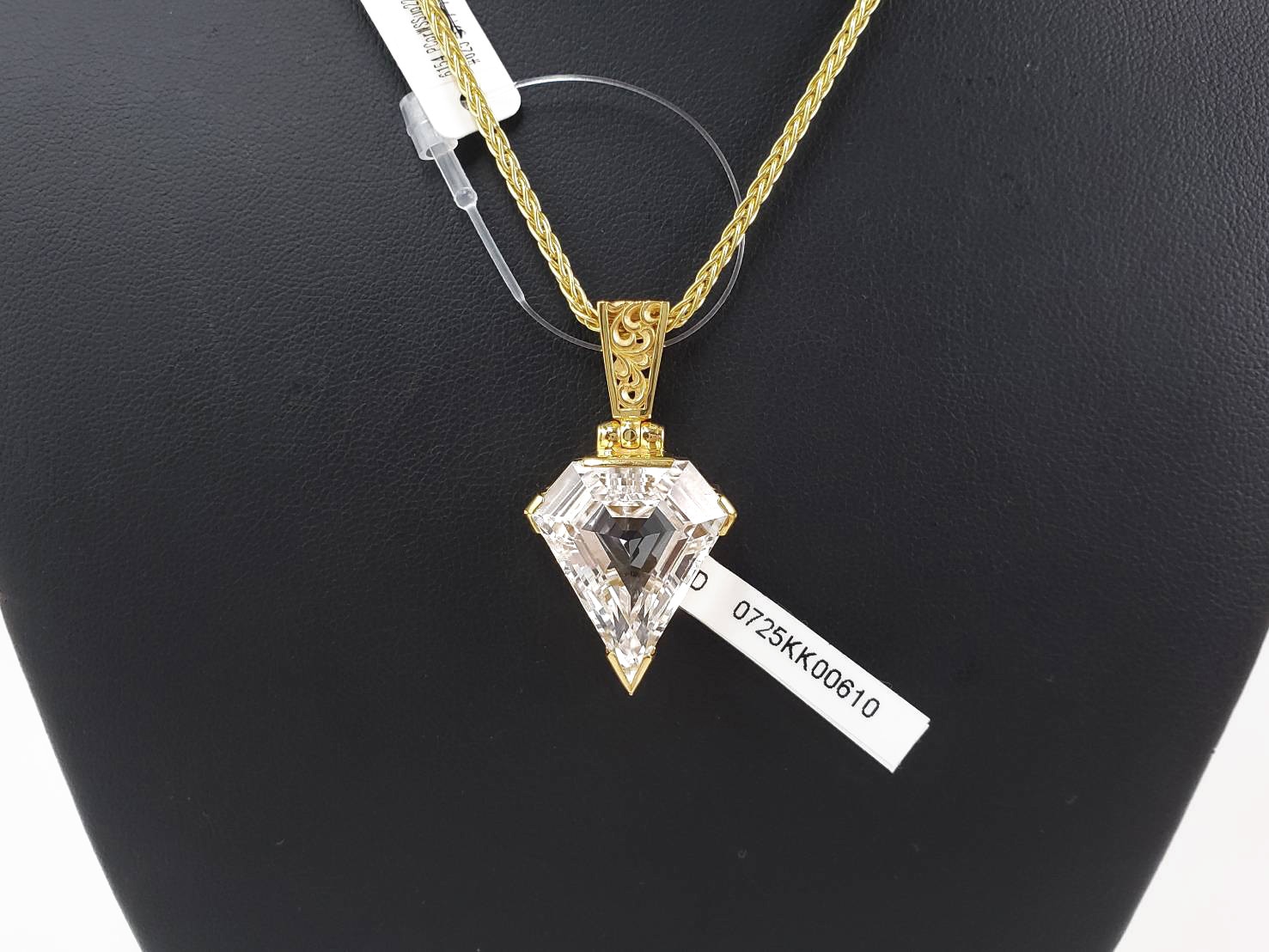 【目覚めとグラウンディング】ホワイトサファイア｜ケイトキング 6154