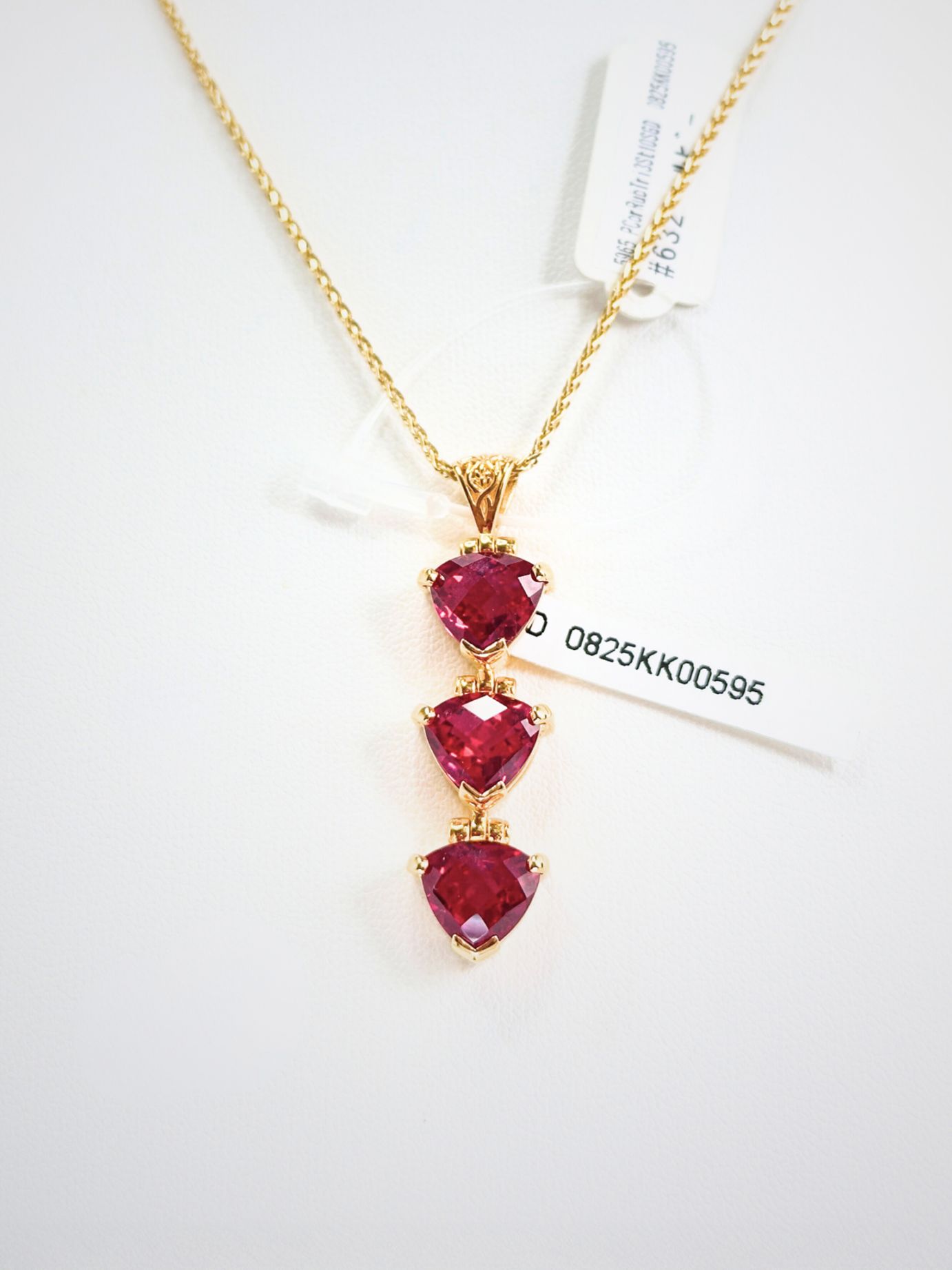 【魂を鼓舞する情熱の指導者】ルビー サファイア｜ケイトキング 5966