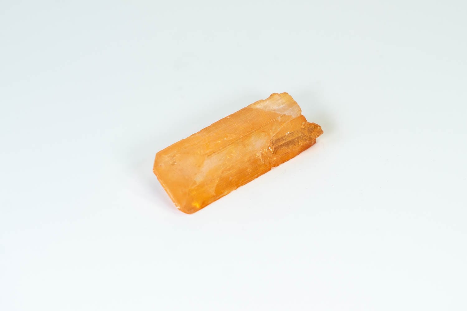 【内なる黄金が輝く】ダンビュライトゴールデンオーラ