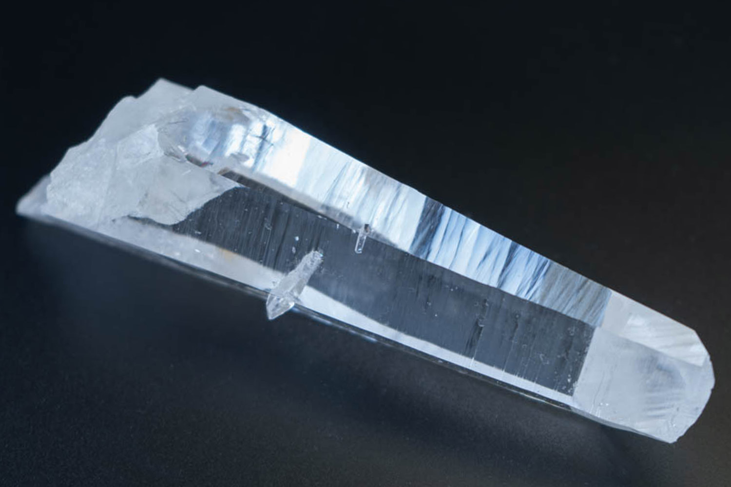 【次元を超えたメッセージ】コロンビアレムリアンクォーツ