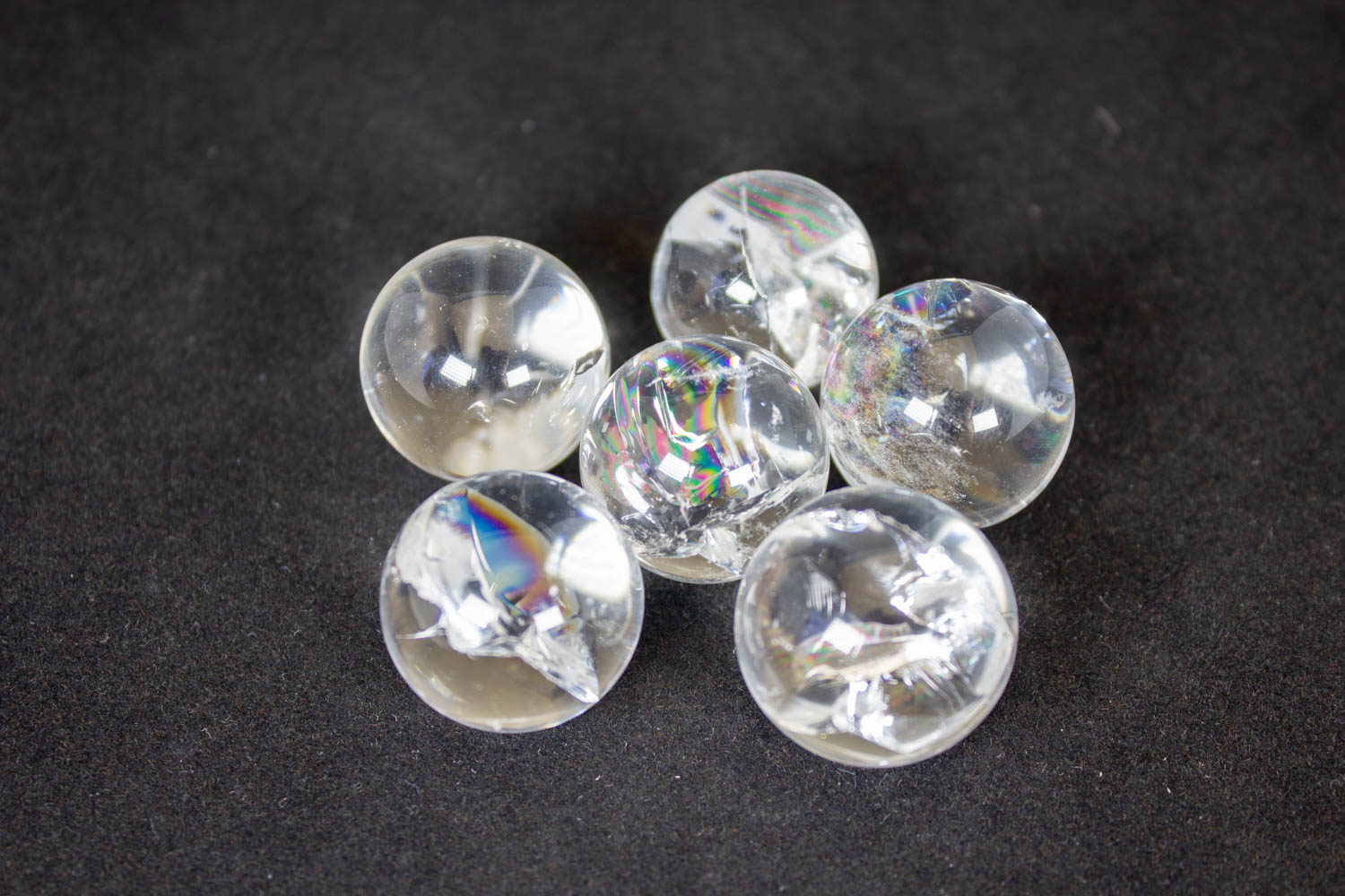 【虹の女神アイリス】アイリスクォーツ 丸玉