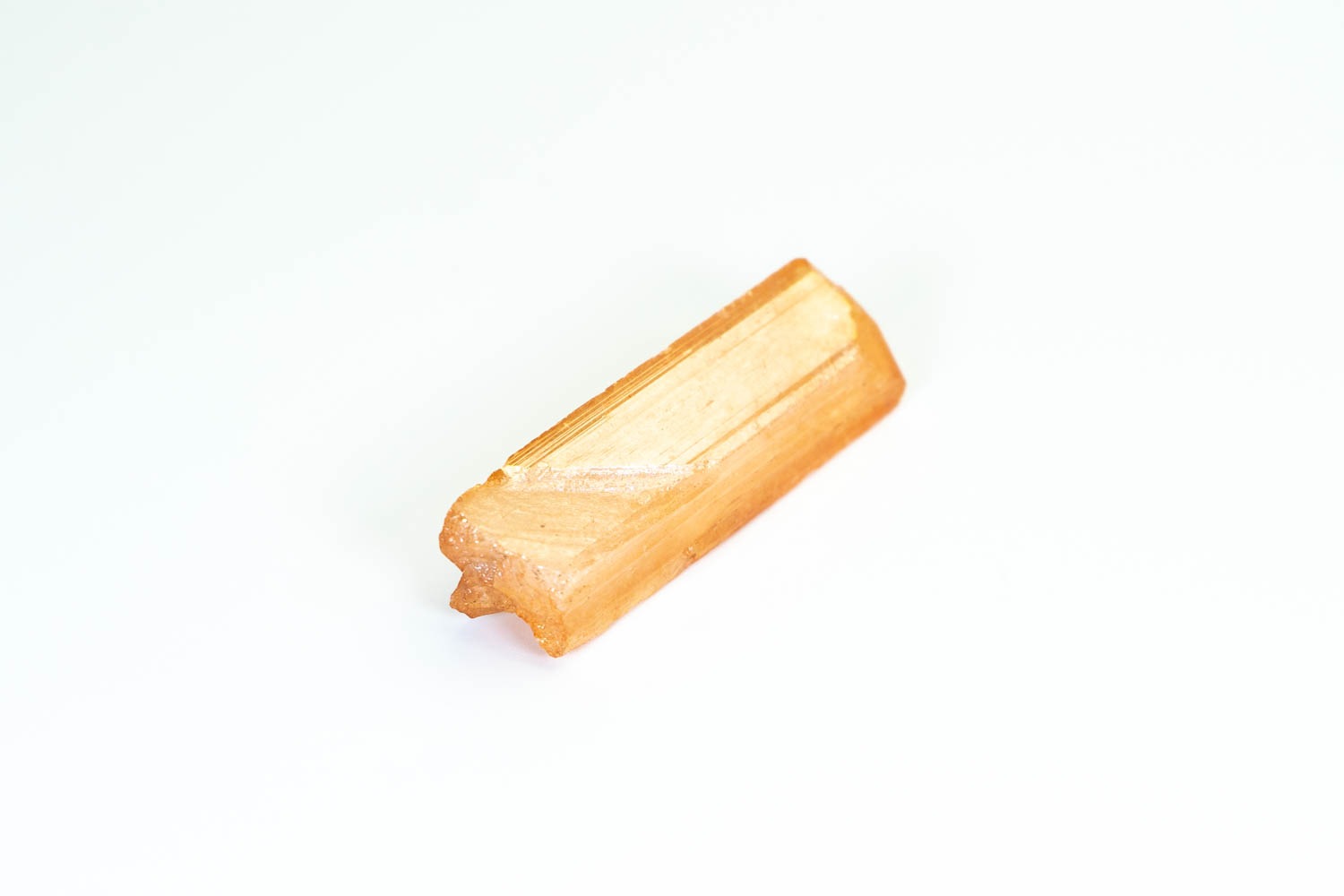 【内なる黄金が輝く】ダンビュライトゴールデンオーラ