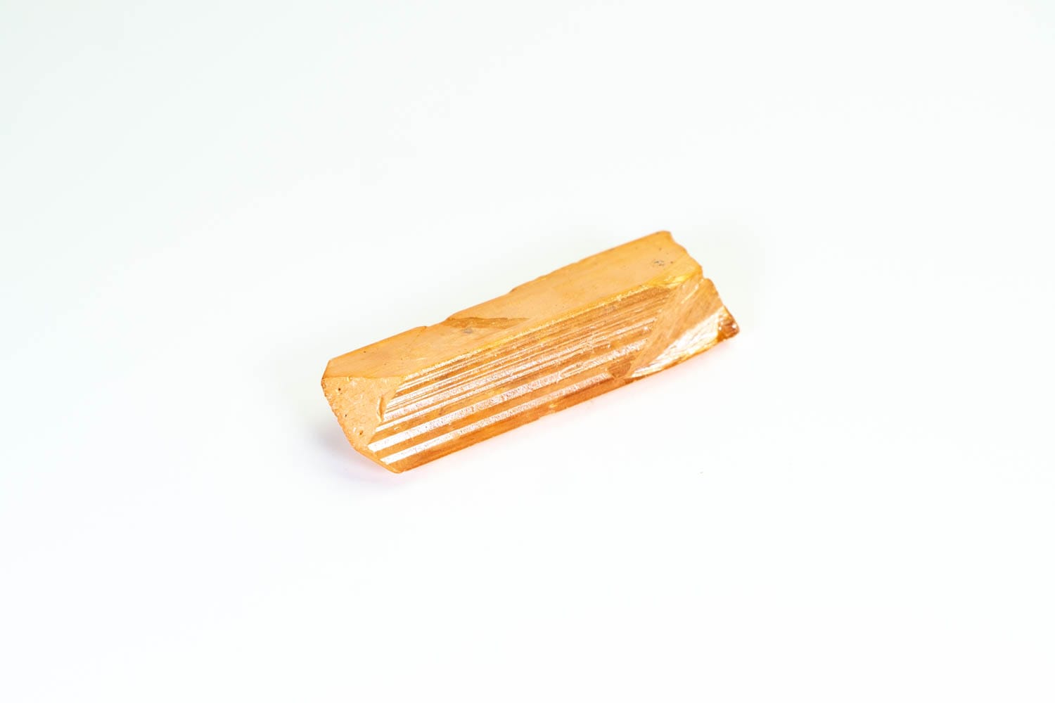 【内なる黄金が輝く】ダンビュライトゴールデンオーラ