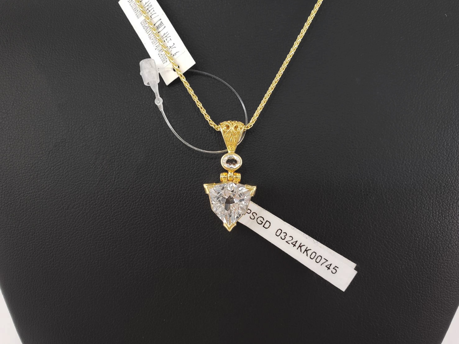 【天使とのコミュニケーション】【最もパワフルなヒーリング】ダンビュライト|ケイトキング 4866