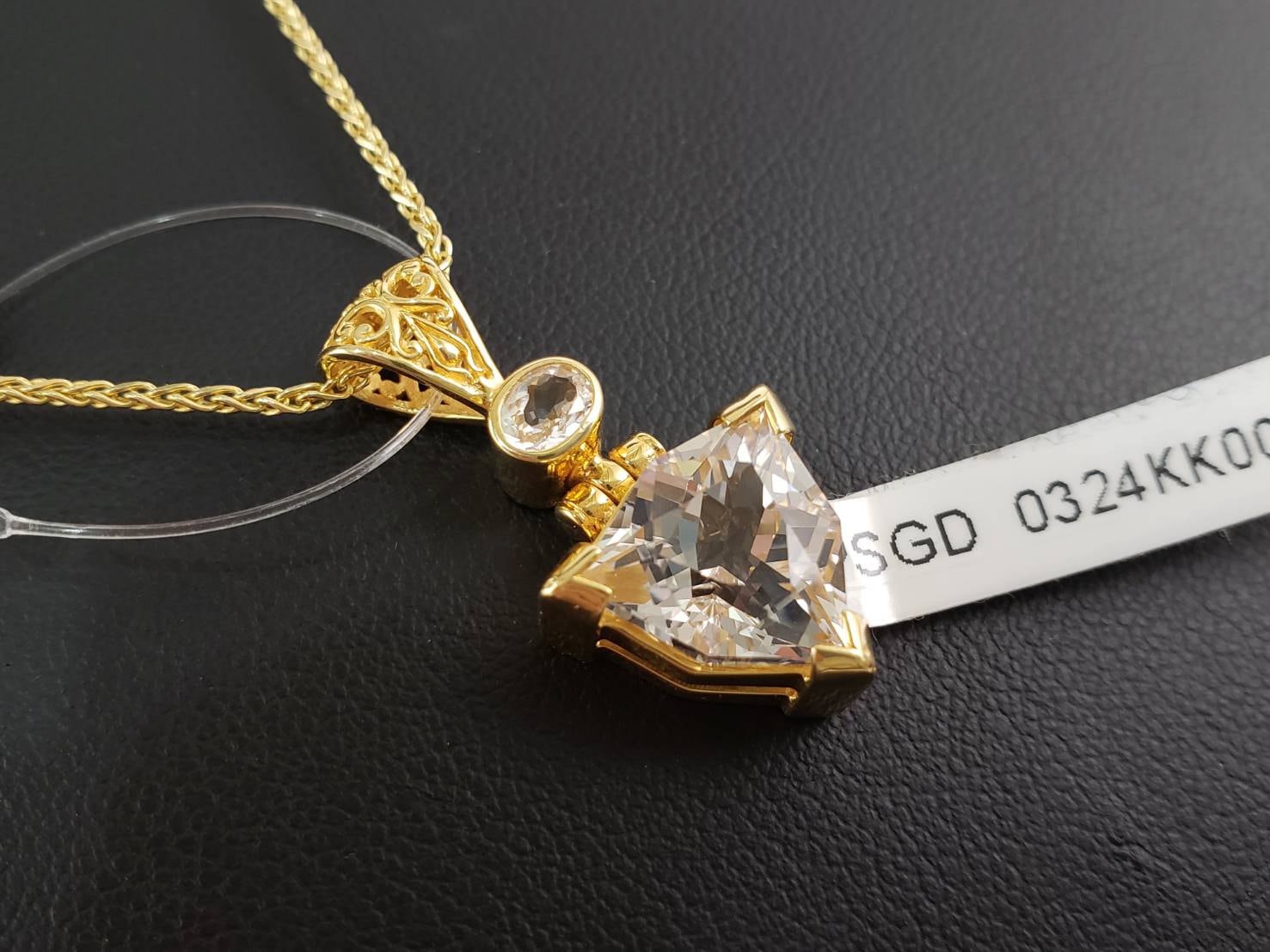 【天使とのコミュニケーション】【最もパワフルなヒーリング】ダンビュライト|ケイトキング 4866