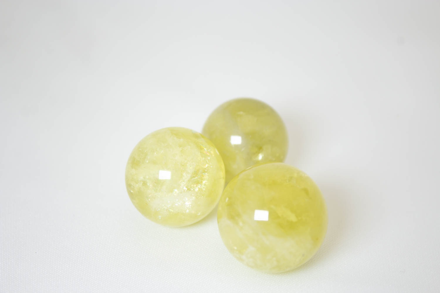 【スムーズなコミュニケーション】グリーンカルサイト 丸玉