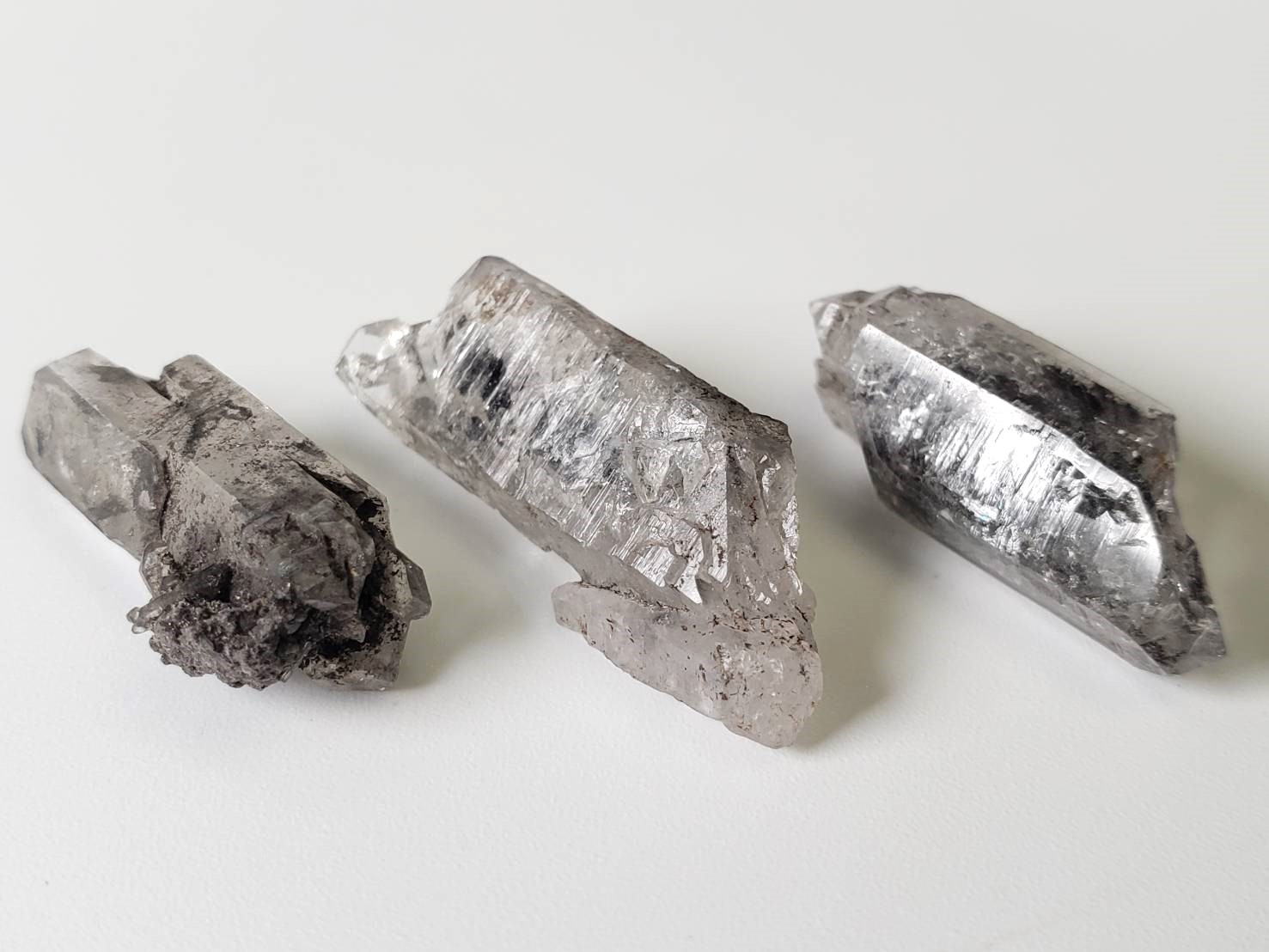 【光と影の統合】アゾゼオソーラライトアゼツライト・ブラックファントム