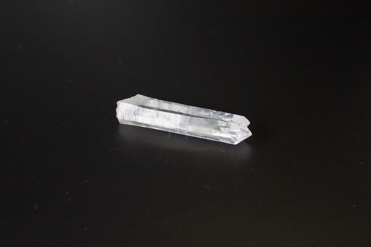 純粋無垢な愛】レーザークォーツ ホーリーワンド | すべての商品