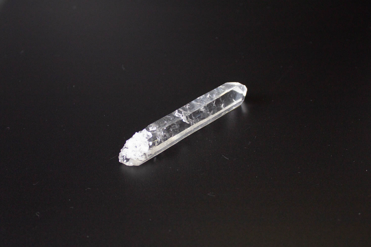 【純粋無垢な愛】レーザークォーツ　ホーリーワンド