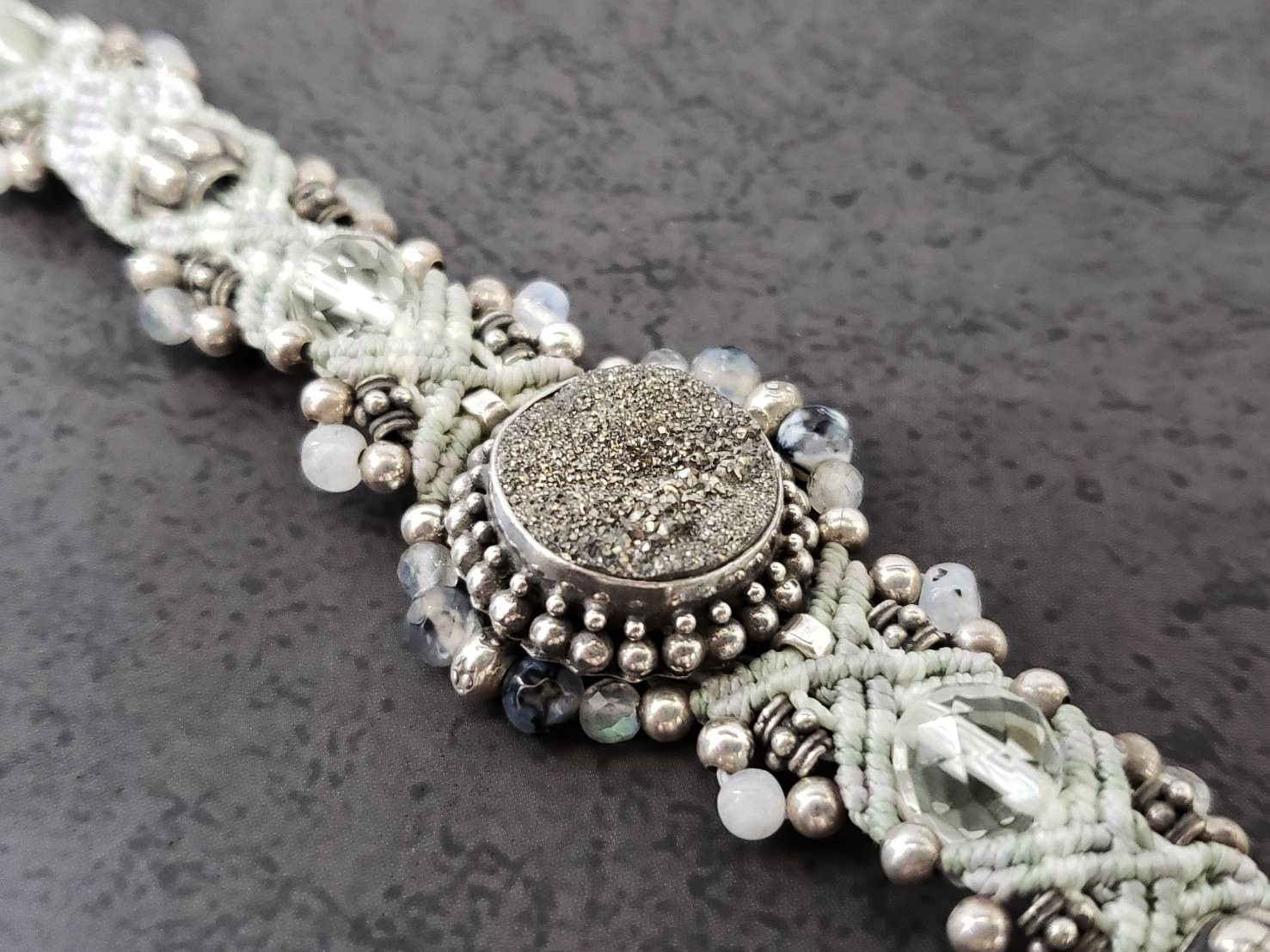 【霧が晴れる】イーシャ(ドゥルジー)