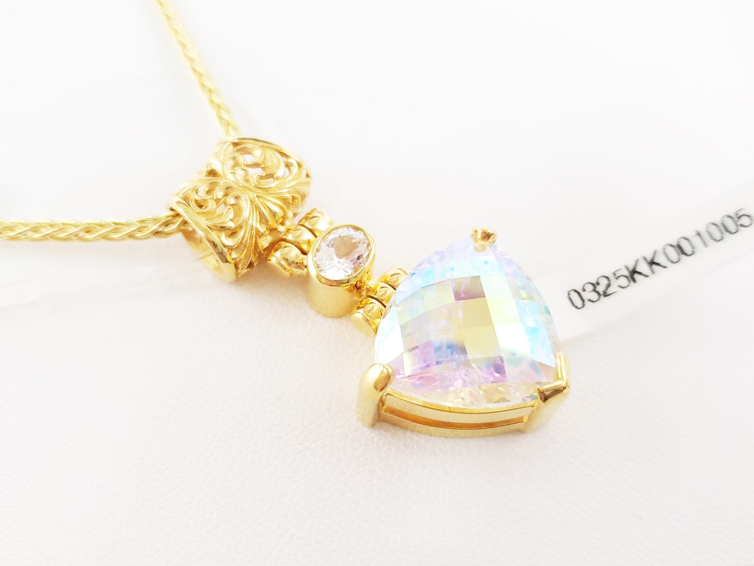 【最高次元の光の柱】【最もパワフルなヒーリング】エンジェルオーラ・ラブ&ライト|ケイトキング 5822