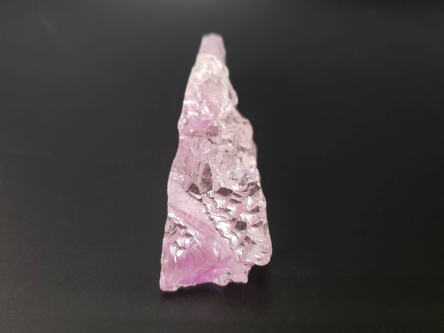 【無条件の愛を表現する】クンツァイト