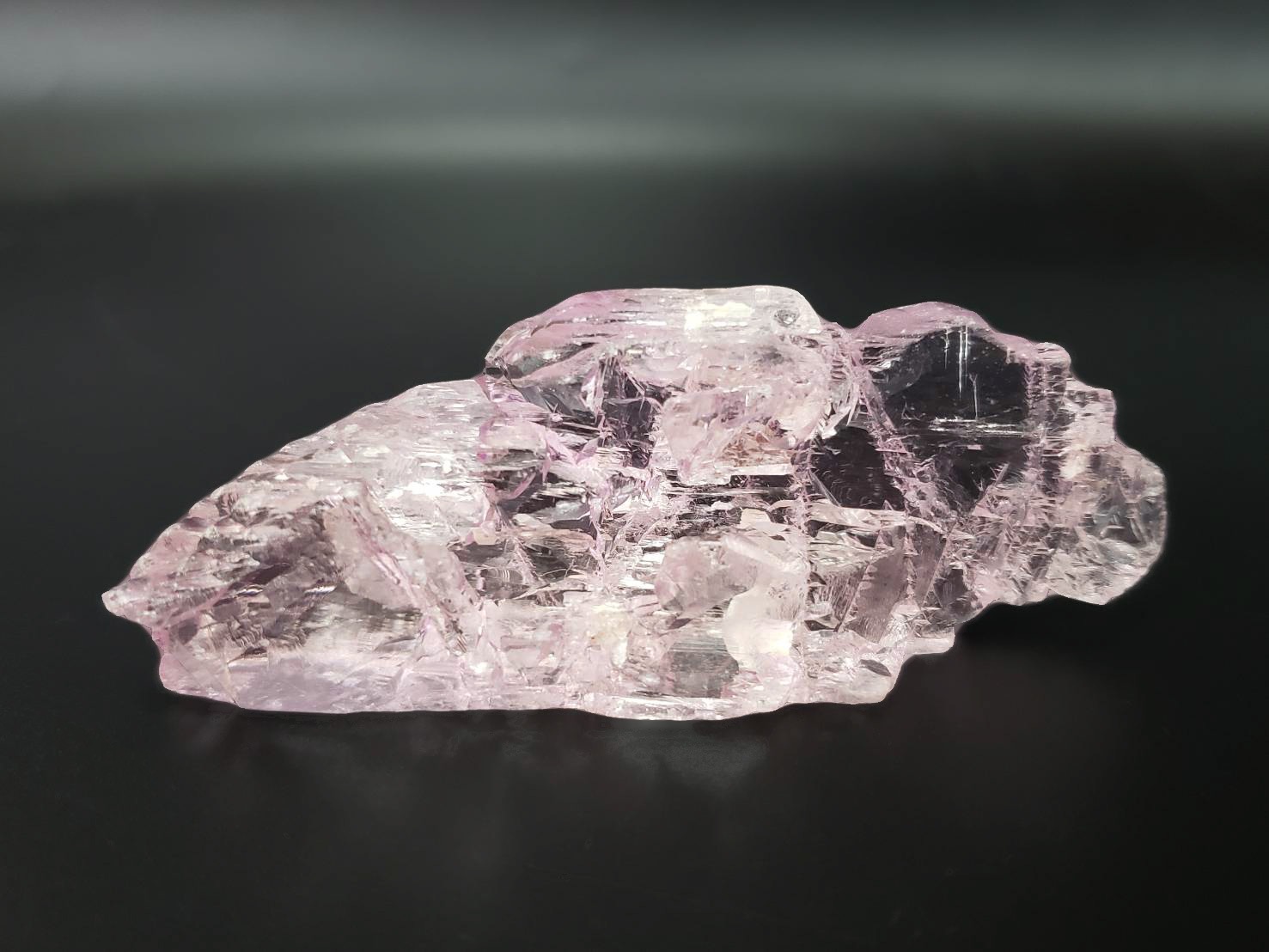 【無条件の愛を表現する】クンツァイト