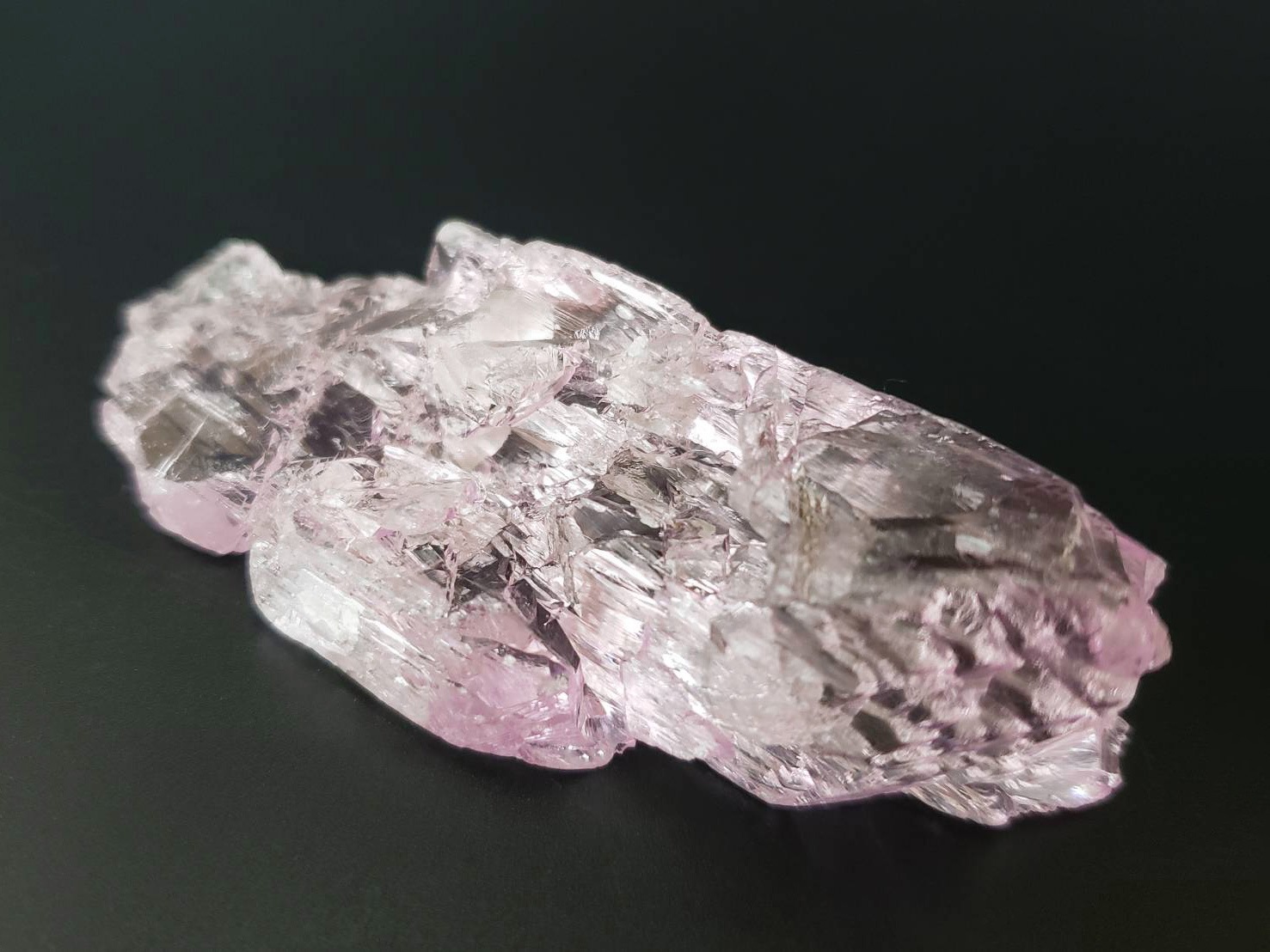 【無条件の愛を表現する】クンツァイト