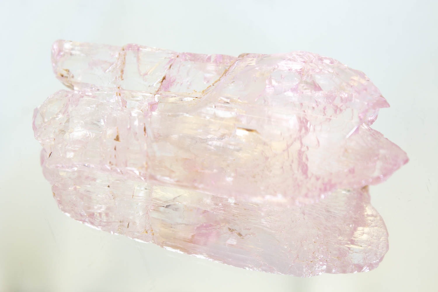 【無条件の愛を表現する】クンツァイト