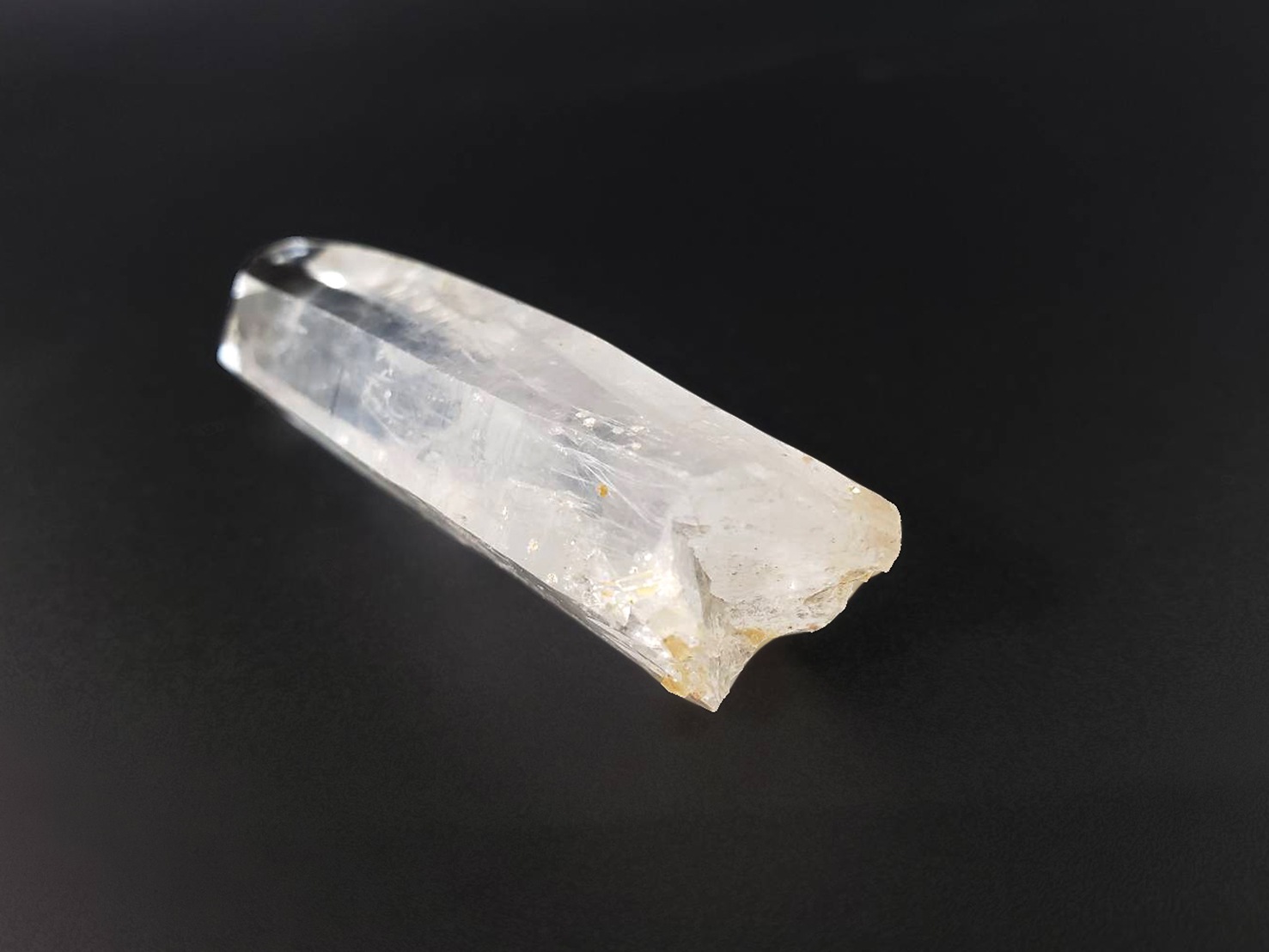 【天使が導く天上界への秘密の通路】パスウェイクォーツ（ゴールデンヒーラー）　ポイント